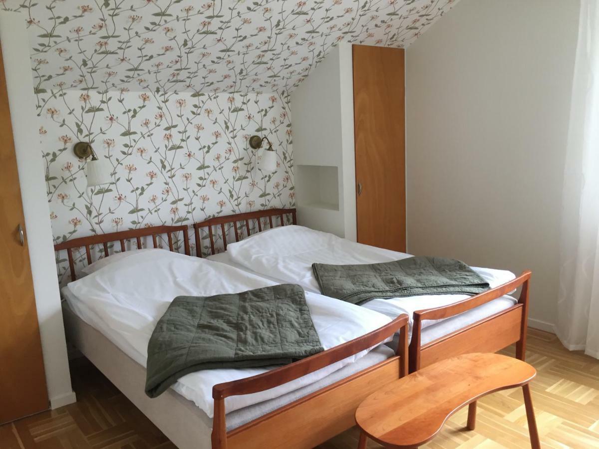 Stavsjoe Herrgardsflygel Hotel Stavsjo (Sodermanland)